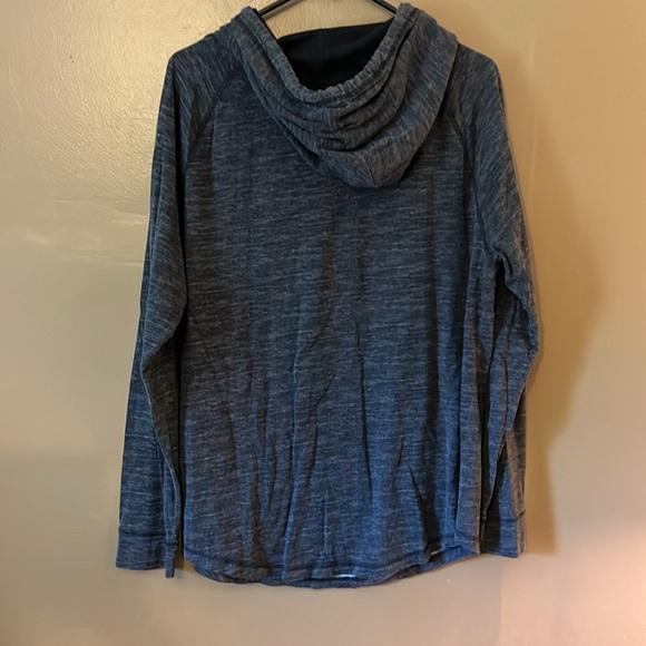 Mens Hollister Thin Sweatshirt - Picture 2 of 6